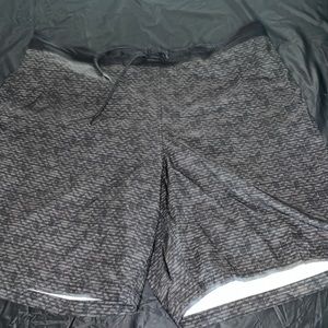 Men’s swim shorts